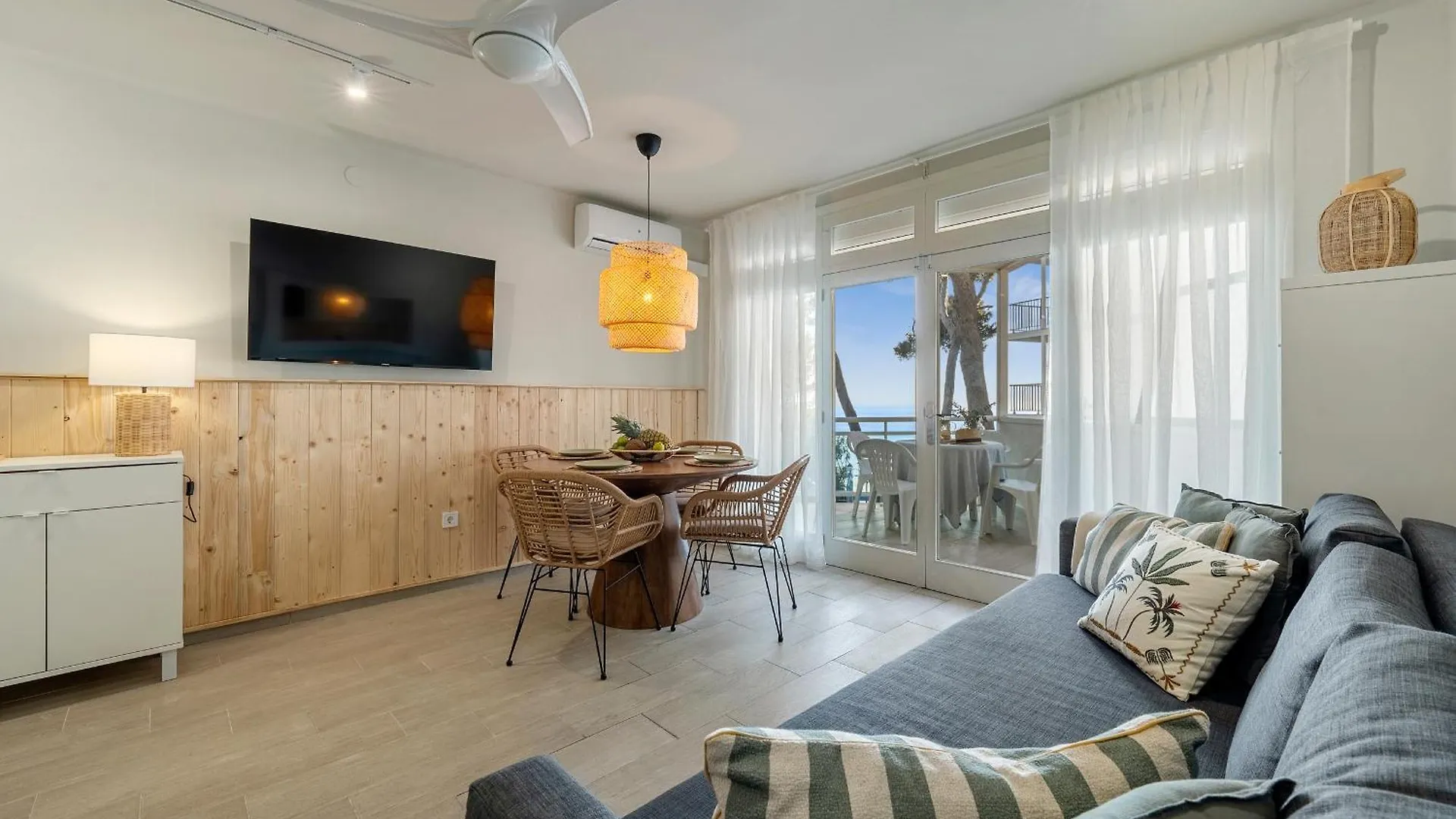 Hauzify I Apartament Sunshine Salou