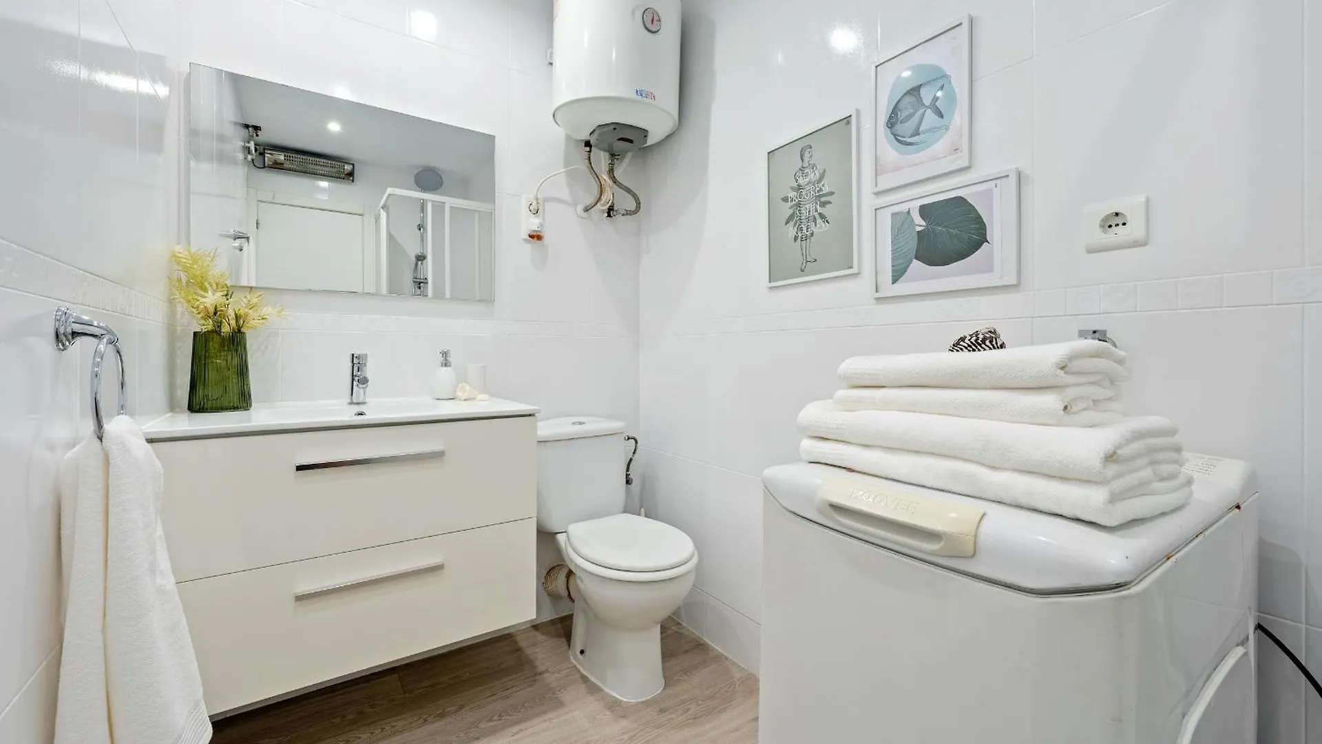 Hauzify I Apartament Sunshine Salou Apartment